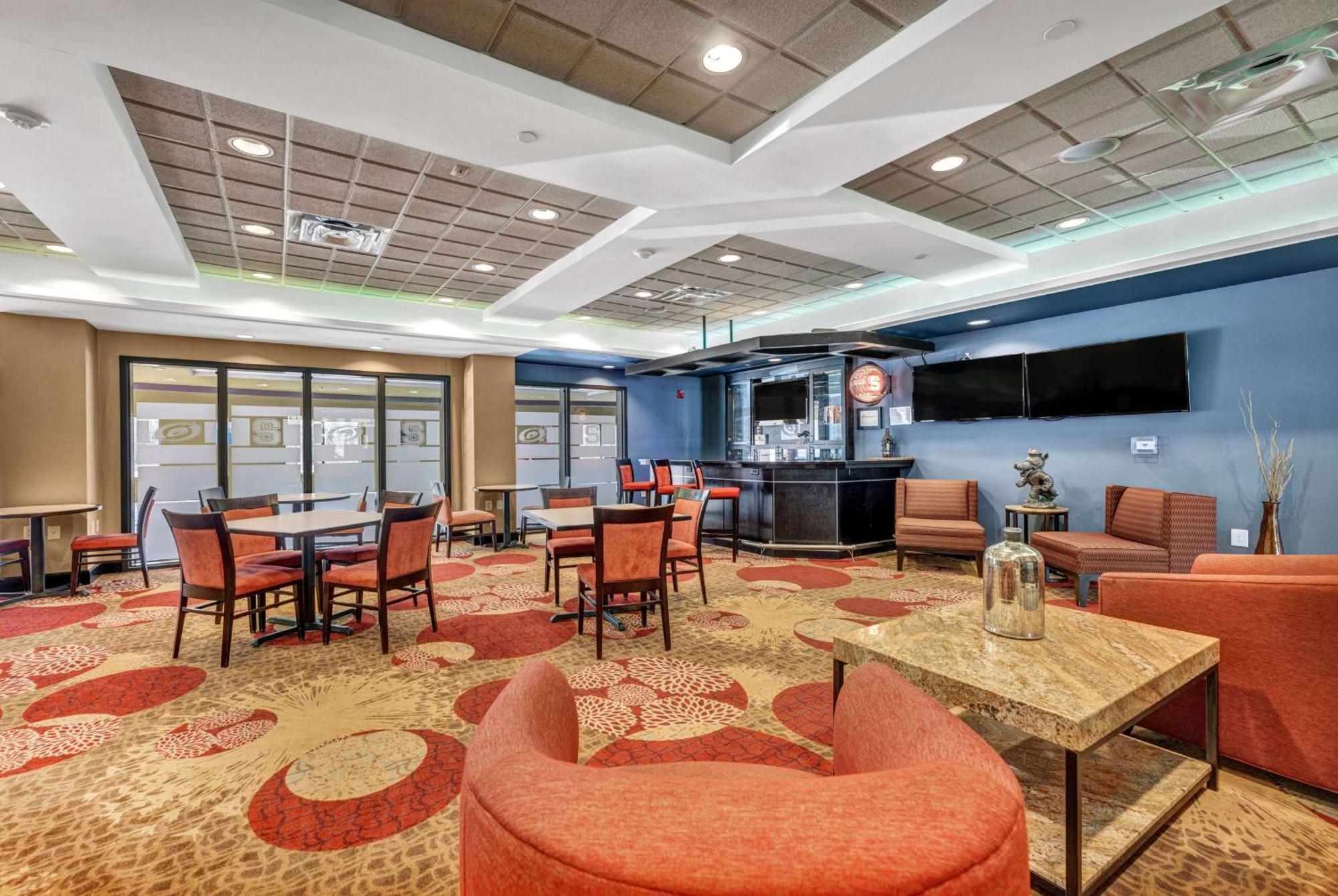 Wingate By Wyndham State Arena Raleigh/Cary Hotel Exteriér fotografie